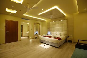 هتل Woodnote Thekkady