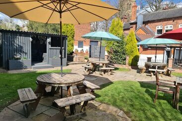 Общежитие Red Lion