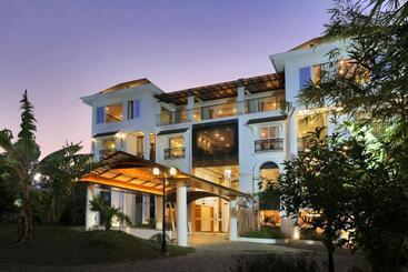 فندق All Season’s D’fort Ayurvedic Resort