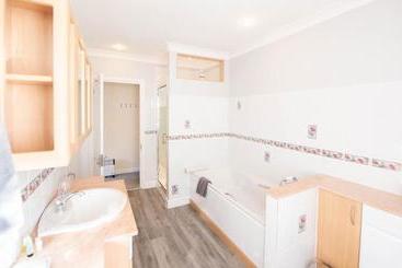 Riseden Bed And Breakfast