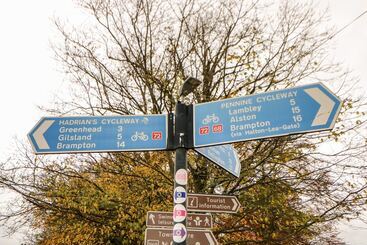 تختخواب و صبحانه Chare Close Cottage