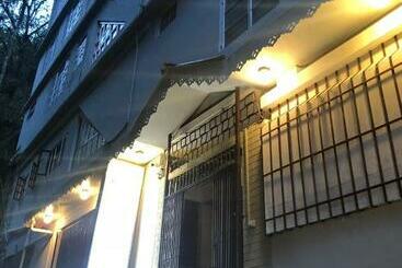 فندق Mash Flora Fountain