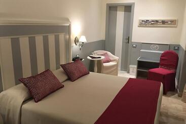 Отель La Colonnina