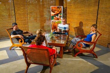 Отель Elephas Resort & Spa