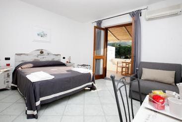 پانسیون Luxury Room Vittorio Emanuele Ii