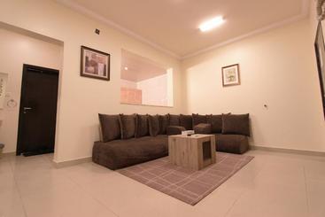 Al Qaswaa Furnished Apartements