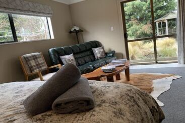 酒店 Trout N Trail Bnb