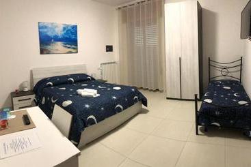 تختخواب و صبحانه La Casa Del Moro