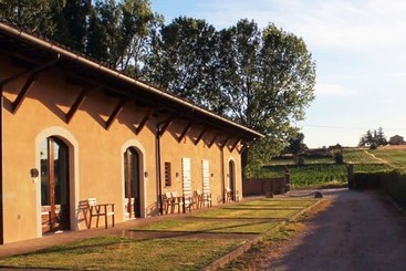 בית מלון כפרי Villaggio Le Stelline