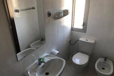 هاستل Hostal Internacional