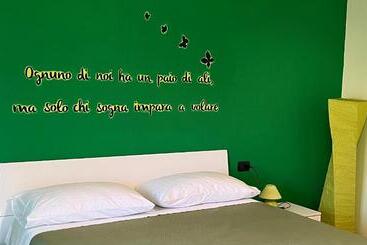 Color House Malpensa B&b