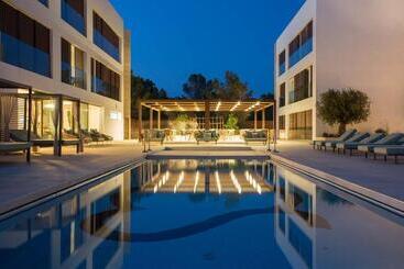 ホテル Sa Pedrera Suites & Spa