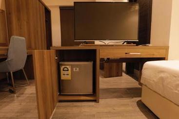 ستاى ان السلامه غرف واجنحه فندقيه Stay Inn Suites