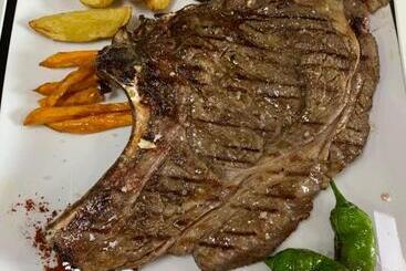 Пансион Hostal Seseña