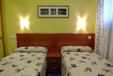 膳宿费 Hostal Los Claveles