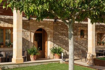 هتل Agroturismo S Arboçar