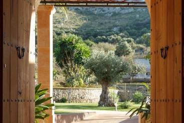 هتل Agroturismo S Arboçar