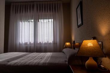 ペンション Hostal Restaurante Ventasierra