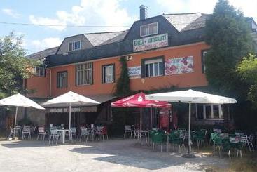 פנסיון Hostal Santa Maria Do Poio