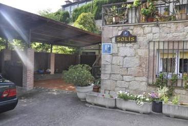 Pensión Solís