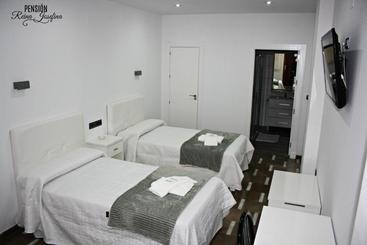 Pension Reina Josefina