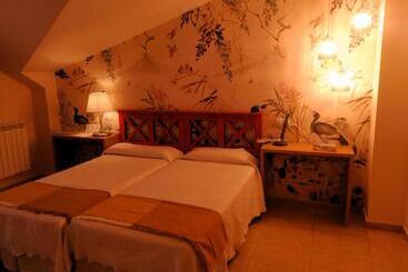 Пансион Hostal Catalina De Austria