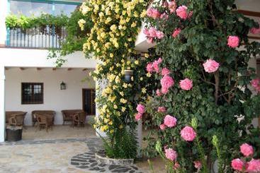 פנסיון La Casona De Don Bruno