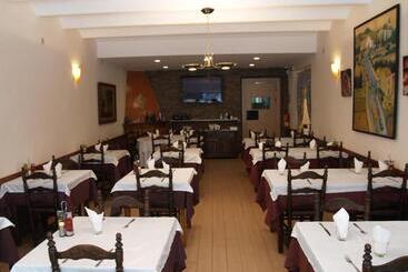 פנסיון Hostal Barnes