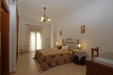 پانسیون Hostal El Puente