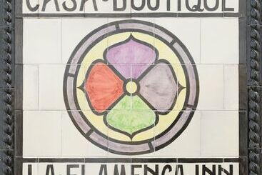 Пансион La Flamenca Inn