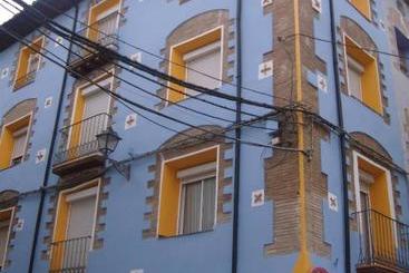 بنسيون Pensión Santa Marta