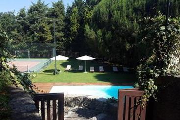 פנסיון Baiona Guesthouse