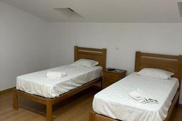 بنسيون Kualquer Koisa