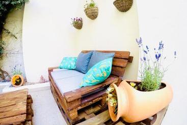پانسیون Pillows Peniche B&b