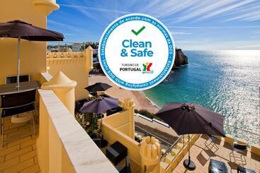 پانسیون Castelo Guest House