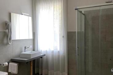 펜션 Locanda Damaro