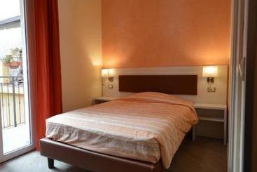 پانسیون Palafiori Rooms Sanremo
