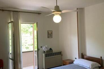 הוסטל Locanda El Piron