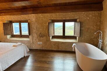 צימר Charme In Perillis