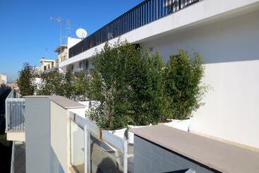 פנסיון Gatto Bianco Le Terrazze