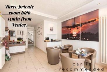 הוסטל Venice Guest House B&b