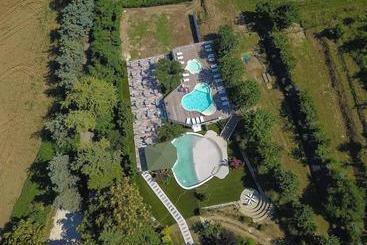 בית מלון כפרי Country House L Isola Che Non C è