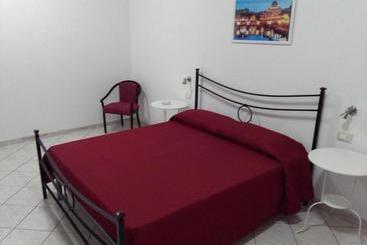 Пансион Caltagirone Casa Serena