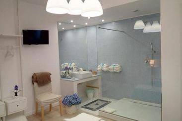 پانسیون L Afs