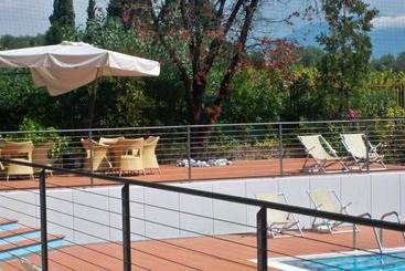 شقة فندقية Gardazzurro