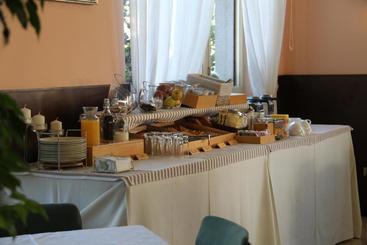 هتل Albergo Nardini