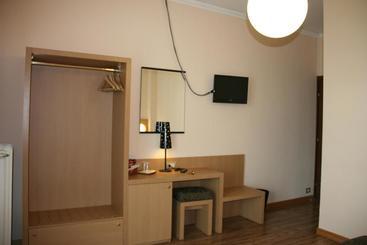 هتل Albergo Nardini