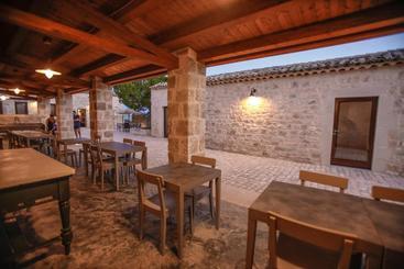هتل Agriturismo Le Chiuse Di Guadagna