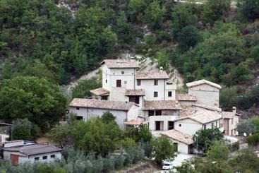 هتل Valle Del Belvedere