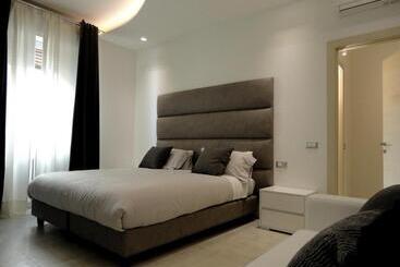 Пансион The Flat 233